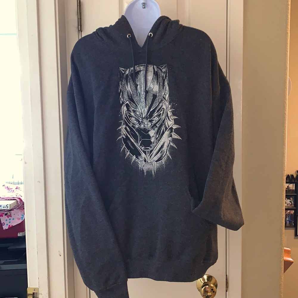 Men’s large Marvel Black Panther Hoodie
